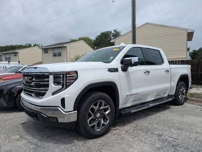 Used 2025 GMC Sierra 1500 SLT w/ SLT Premium Plus Package