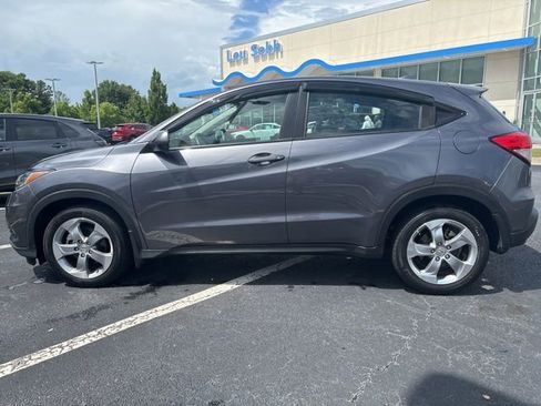 Used 2021 Honda HR-V LX image 9