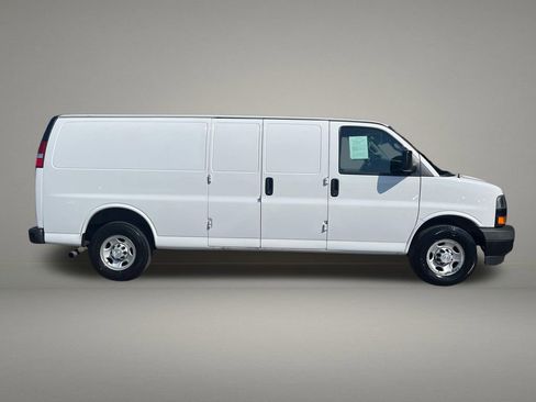 Used 2019 Chevrolet Express 2500 Extended w/ Driver Convenience Package RWD image 6