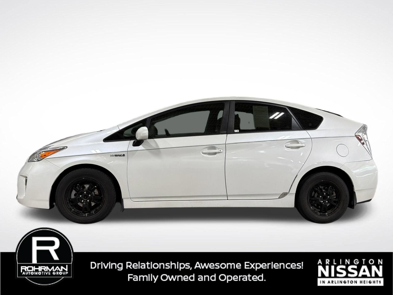 Used 2014 Toyota Prius Two FWD image 2