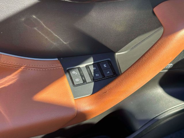 Used 2019 Jaguar F-PACE Portfolio AWD/4WD image 35