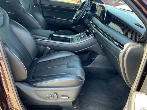 Used 2024 Hyundai Palisade Calligraphy image 7