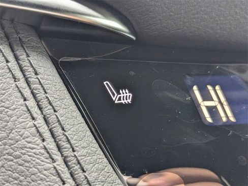 New 2026 Cadillac XT5 Luxury w/ LPO, Floor Liner Package image 25