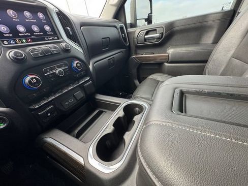 Used 2020 Chevrolet Silverado 1500 RST image 26
