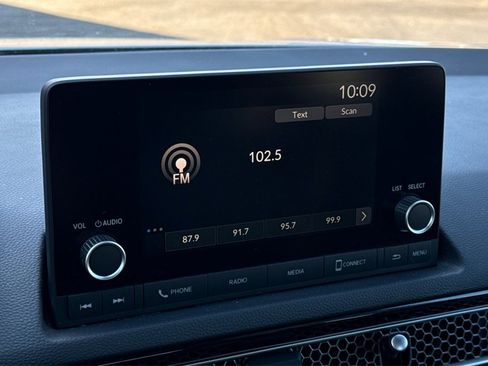 Used 2024 Honda Civic Sport image 15