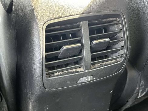 Used 2020 Ford Escape Titanium AWD/4WD image 19
