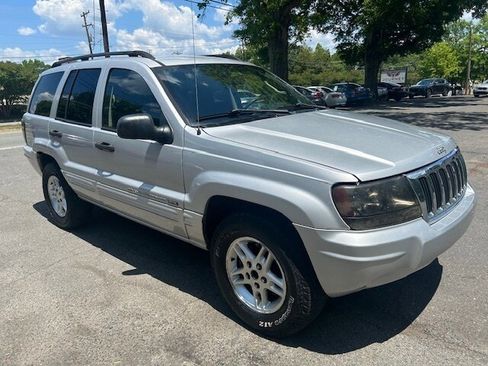 Used 2004 Jeep Grand Cherokee Laredo w/ Convenience Group RWD image 8