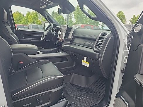 New 2025 RAM 2500 Laramie image 9
