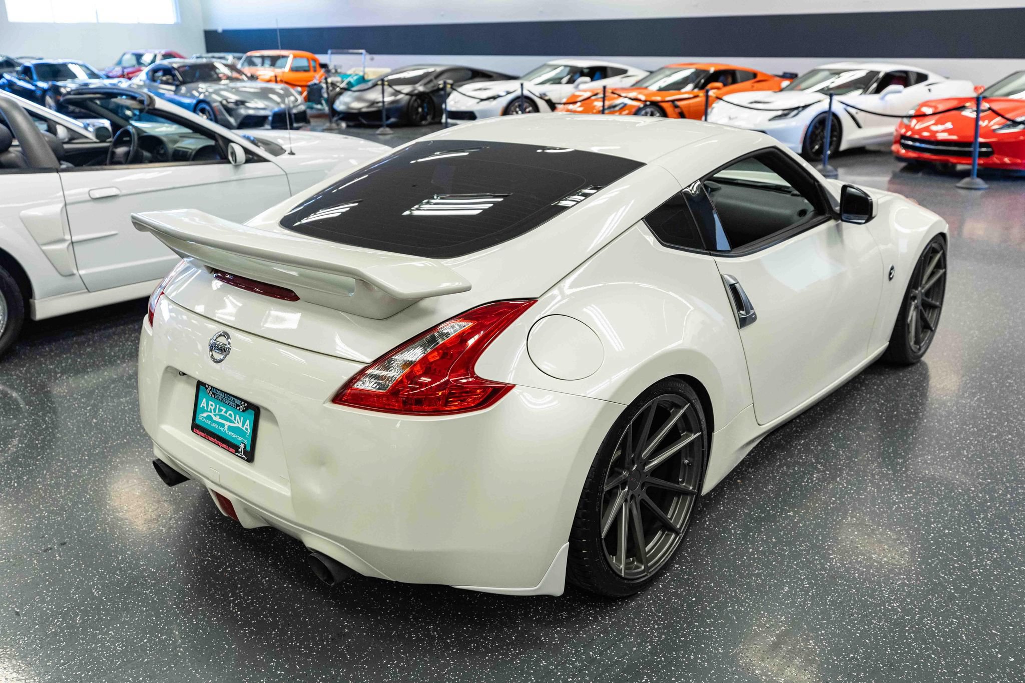 Used 2014 Nissan 370Z Coupe RWD image 5