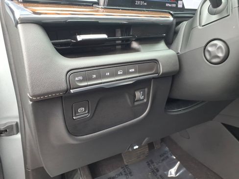 Certified 2023 Cadillac Escalade Premium Luxury w/ LPO, Floor Liner Package AWD/4WD image 27