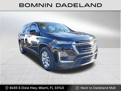 Used 2023 Chevrolet Traverse LS