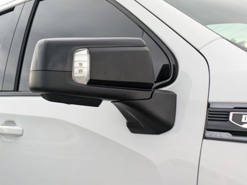 Used 2025 GMC Sierra 1500 AT4 AWD/4WD image 14