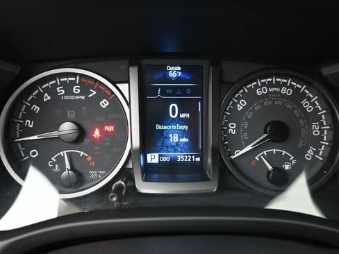 Used 2023 Toyota Tacoma TRD Sport w/ Advanced Technology Package AWD/4WD image 19