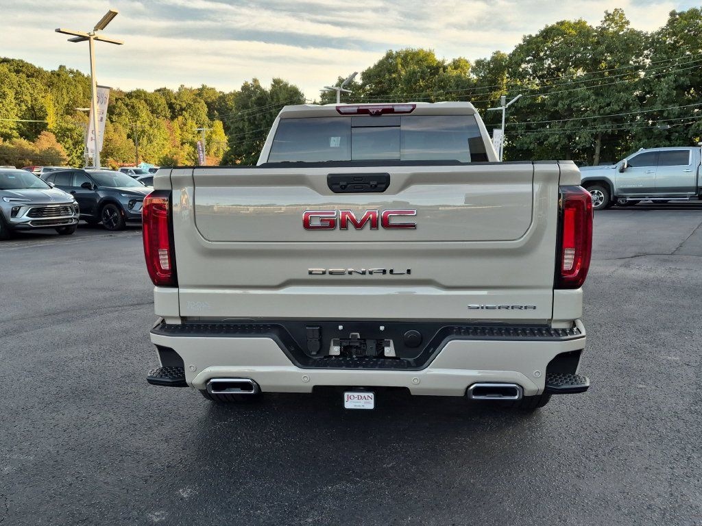 New 2026 GMC Sierra 1500 Denali AWD/4WD image 8