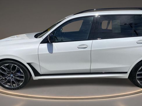 Used 2024 BMW X7 M60i w/ Executive Package AWD/4WD image 4