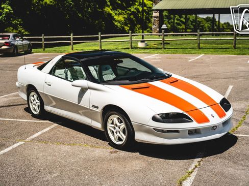 Used 1997 Chevrolet Camaro Z28 w/ Preferred Equipment Group 2 image 37