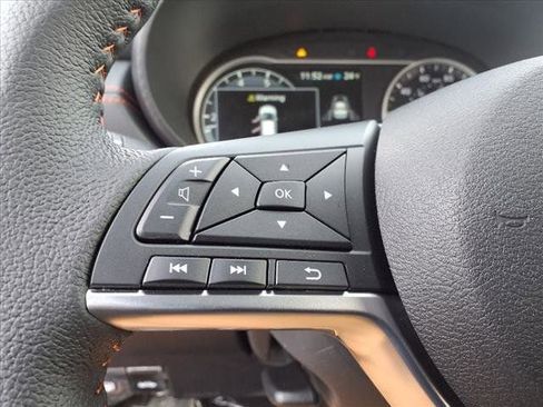 New 2025 Nissan Versa SR image 22