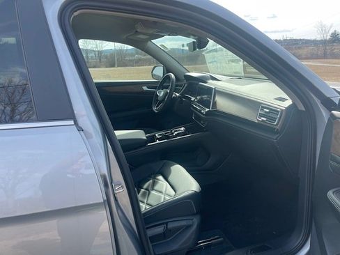 New 2026 Volkswagen Atlas SE image 11
