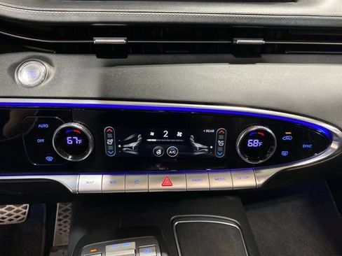 Used 2023 Genesis GV70 3.5T Sport w/ Sport Prestige Package AWD/4WD image 19