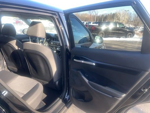 Used 2023 Kia Seltos LX image 8