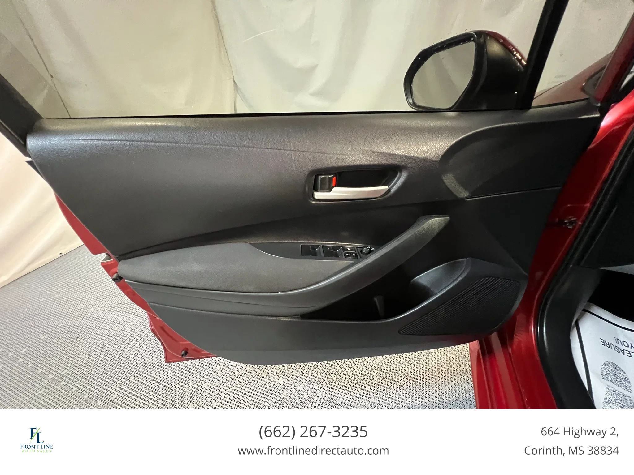 Used 2021 Toyota Corolla LE FWD image 11