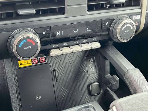 Certified 2025 Toyota Tacoma SR5 w/ SR5 Upgrade Package image 37