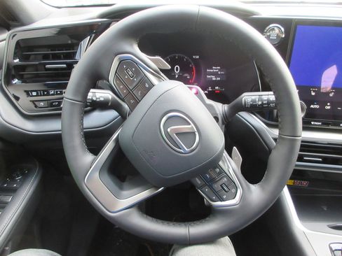 New 2025 Lexus TX 350 AWD image 32