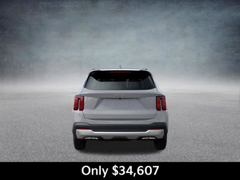New 2026 Kia Sorento S image 5