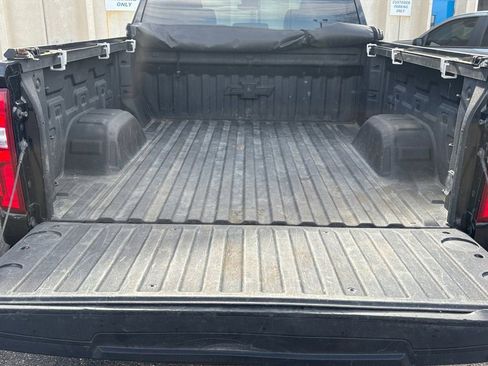 Used 2022 Chevrolet Silverado 1500 RST image 17