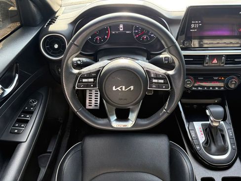 Used 2024 Kia Forte GT-Line w/ GT-Line Premium Package image 18