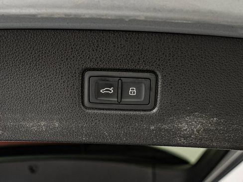 Used 2019 Audi Q7 3.0T Prestige w/ Prestige Package AWD/4WD image 42