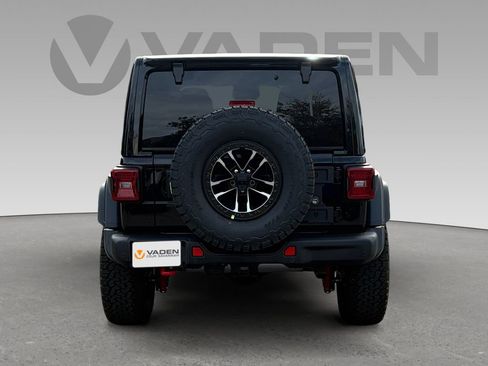 New 2026 Jeep Wrangler Unlimited Rubicon w/ Xtreme 35 Tire Package image 22