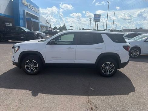 New 2027 GMC Terrain Elevation w/ LPO, Floor Liner Package FWD image 3