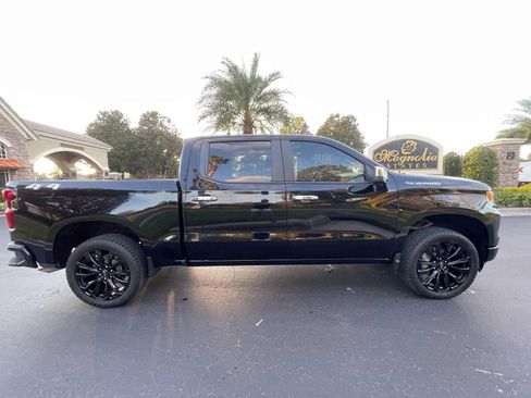 Used 2023 Chevrolet Silverado 1500 LT w/ Safety Package image 4