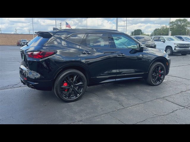 Certified 2022 Chevrolet Blazer RS w/ Enhanced Convenience Package FWD image 8