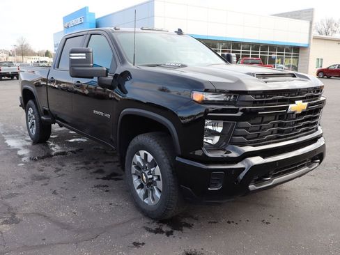 New 2026 Chevrolet Silverado 2500 Custom w/ Custom Value Package image 2