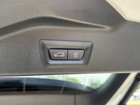 Certified 2025 BMW X5 xDrive50e AWD/4WD image 25