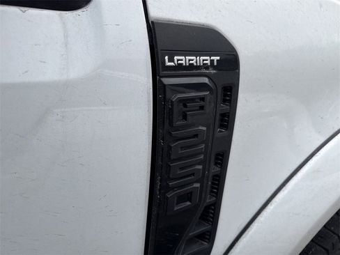Used 2023 Ford F250 Lariat w/ Lariat Ultimate Package image 14