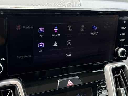 Used 2022 Kia Sorento EX w/ Panoramic Sunroof Package FWD image 16