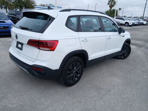 Used 2024 Volkswagen Taos S FWD image 5