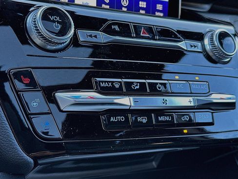 Used 2023 Ford Explorer ST w/ Equipment Group 401A image 18