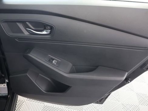 Certified 2024 Honda Accord EX image 28