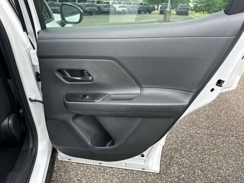 New 2026 Nissan Kicks S FWD image 14