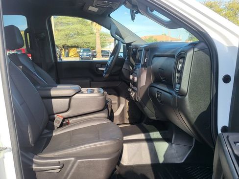 Used 2024 Chevrolet Silverado 2500 W/T w/ WT Convenience Package AWD/4WD image 19