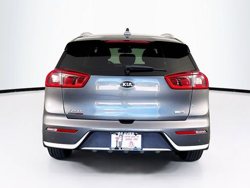 Used 2018 Kia Niro EX w/ EX Premium Package image 8