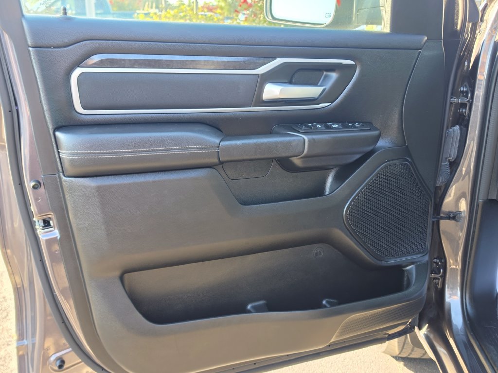 Used 2023 RAM 1500 Big Horn AWD/4WD image 12