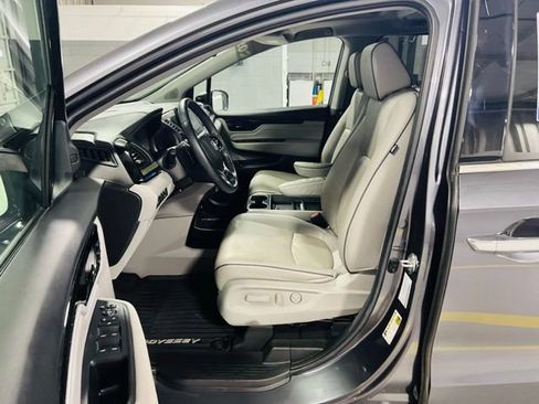 Used 2023 Honda Odyssey Elite image 27