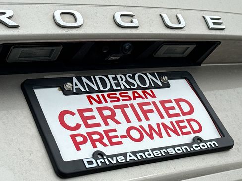 Certified 2022 Nissan Rogue Platinum w/ Head-Up Display Package AWD/4WD image 14