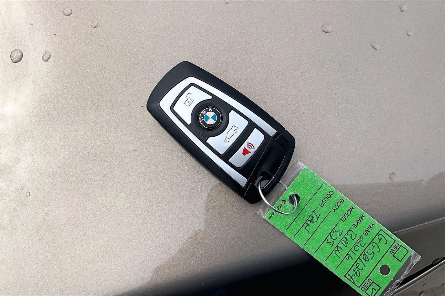 Used 2016 BMW 328i Gran Turismo xDrive AWD/4WD image 15