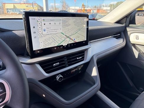 New 2026 Ford Explorer Active image 19